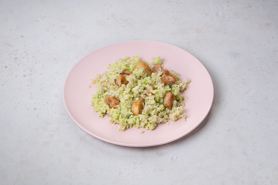 Индейка с рисом и соусом песто Индейка с рисом и соусом песто - Достаевский