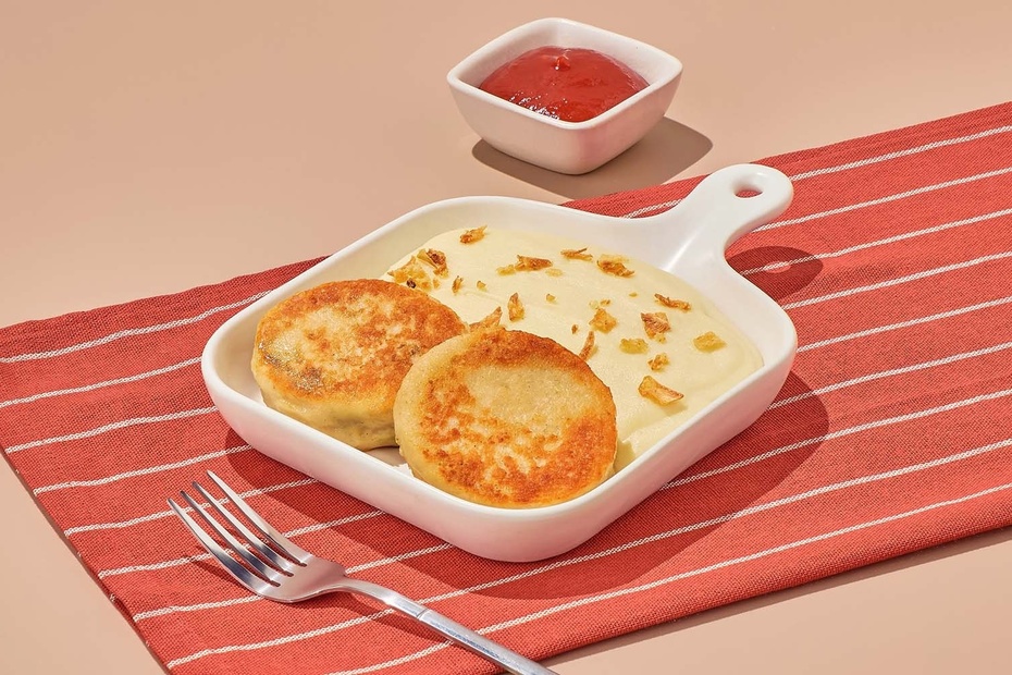 Домашние котлетки из курицы с картофельным пюре - Достаевский