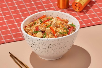 Курица с тофу и рисом