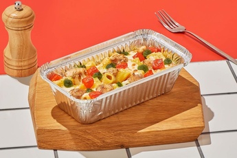 Паста из печи с курицей песто