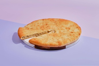 Осетинский пирог 30 см с курицей и грибами