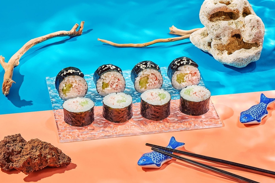 Ролл крабовый в соусе унаги - Достаевский