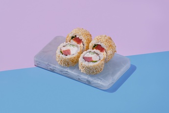 Ролл с тунцом и креветкой 1/2