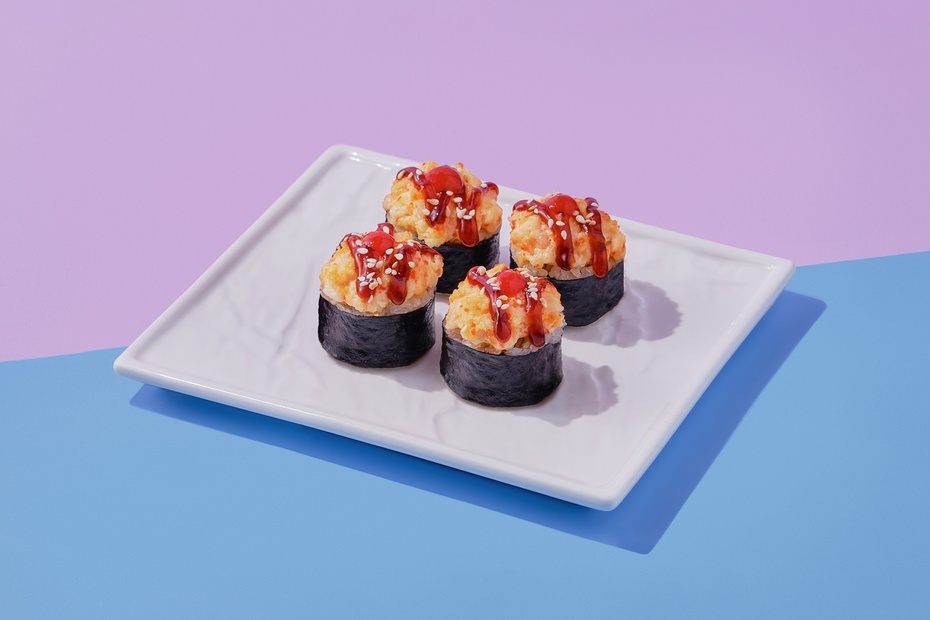 Запеченный ролл с креветкой в сырном соусе 1/2 - Достаевский