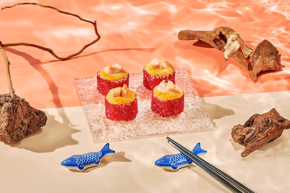 Запеченный ролл с острым лососем 1/2 - Достаевский