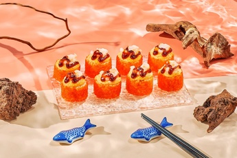 Запеченный ролл с тигровой креветкой