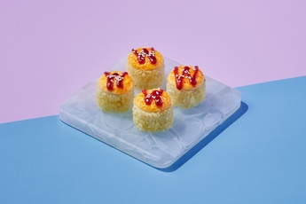 Запеченный ролл «Сырный цыпленок» 1/2