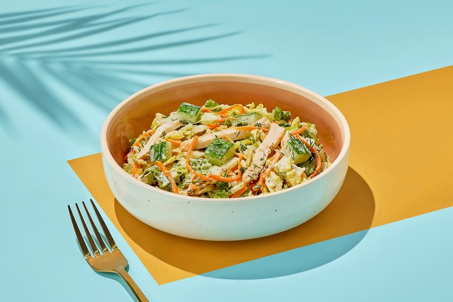 Пекинский салат с капустой и курочкой Пекинский салат с капустой и курочкой - Достаевский