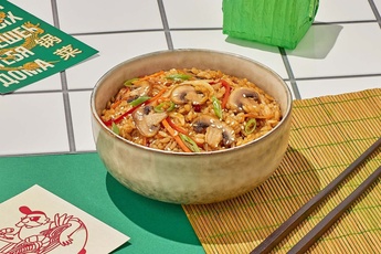 Рис с овощами в стиле стир-фрай